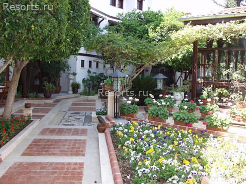 Aspen Hotel 14